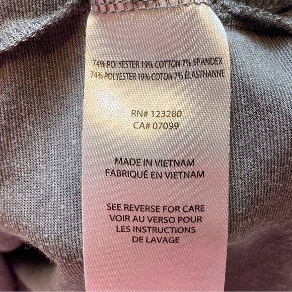 Travis Mathew Gray Tone Short Sleeve Polo Size Medium - Picture 4 of 13